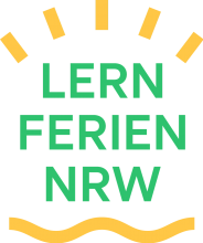 Logo mit dem Schriftzug "Lernferien NRW". Grafisch dargestellt sind oberhalb des Schriftzuges Sonnenstrahlen, darunter eine Welle.