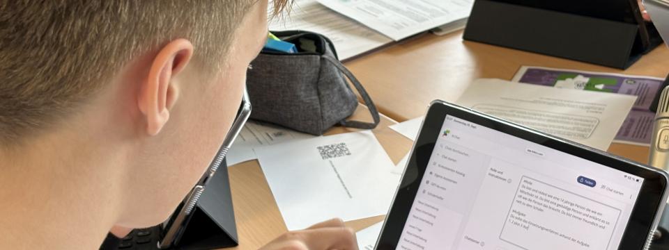 An der Friedrich-Albert-Lange-Schule Solingen wird mit KI gearbeitet. An der Friedrich-Albert-Lange-Schule Solingen wird mit KI gearbeitet.